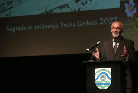 PODELITEV PRIZNANJ  FRAN GERBIČ 09 FOTO LJUBO VUKELIČ